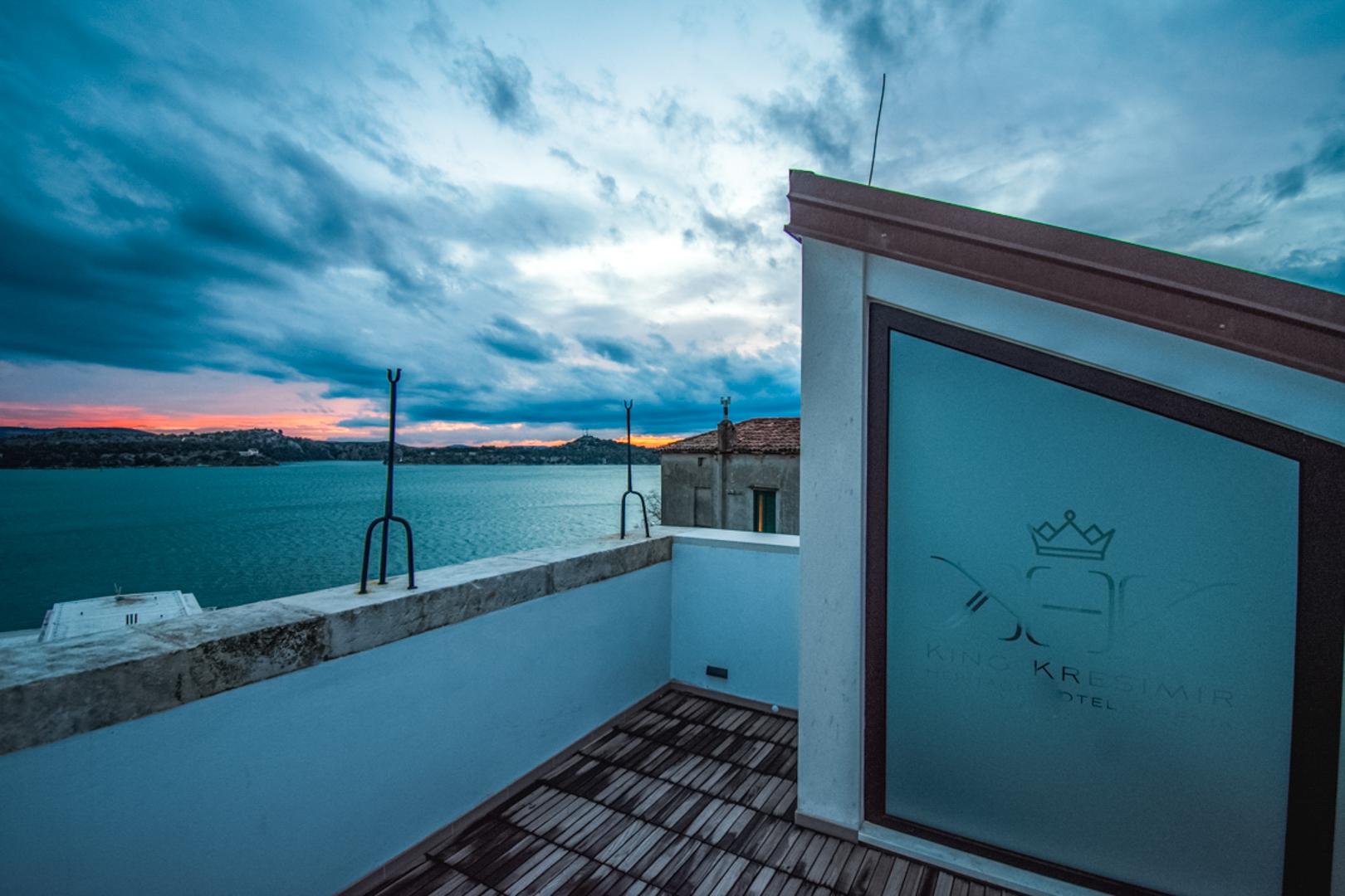 King Kresimir Heritage Hotel (Adults Only) Šibenik Exteriör bild