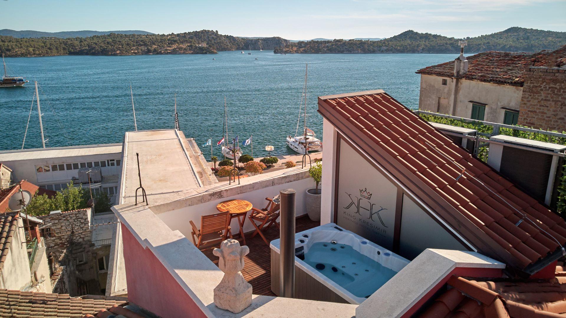 King Kresimir Heritage Hotel (Adults Only) Šibenik Exteriör bild